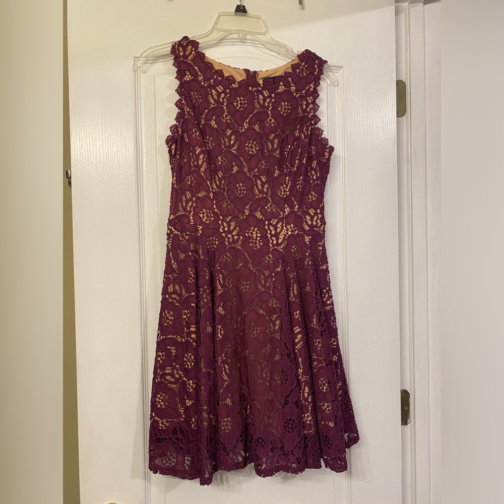 City Studio Lace Dress in Deep Purple